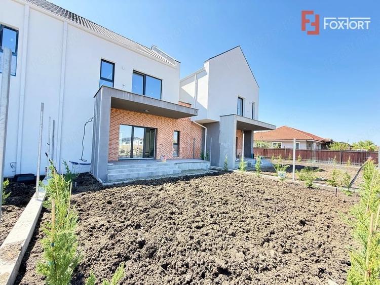 Casă cu 3 camere cu Teren 180 Mp în Săcălaz