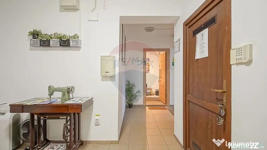 Casă cu 7 camere cu Teren 142 Mp în Centrul Istoric