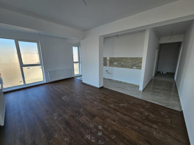 Apartament cu 2 camere decomandat în Vitan