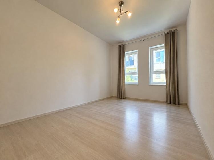 Apartament cu 3 camere decomandat, mobilat în Otopeni