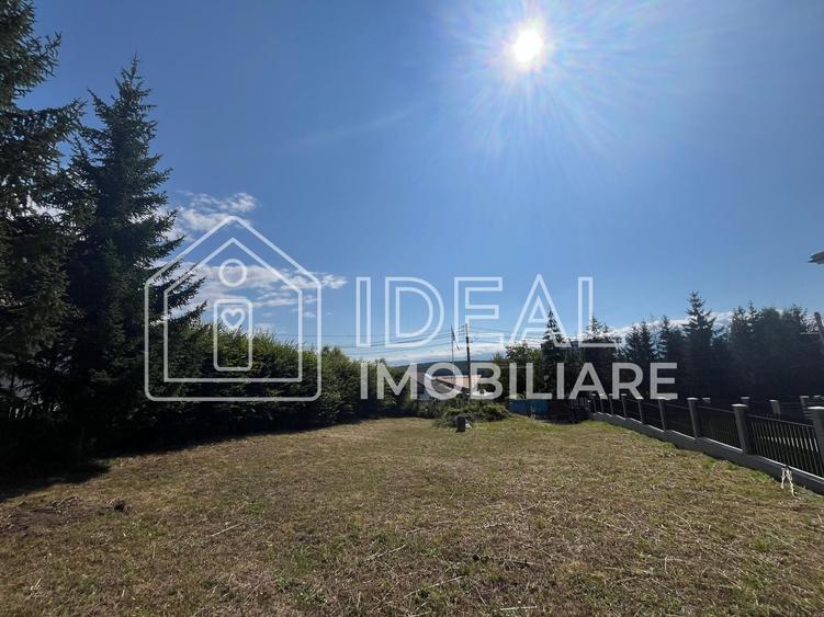 Teren Construcții intravilan de 650 mp, în Sadu