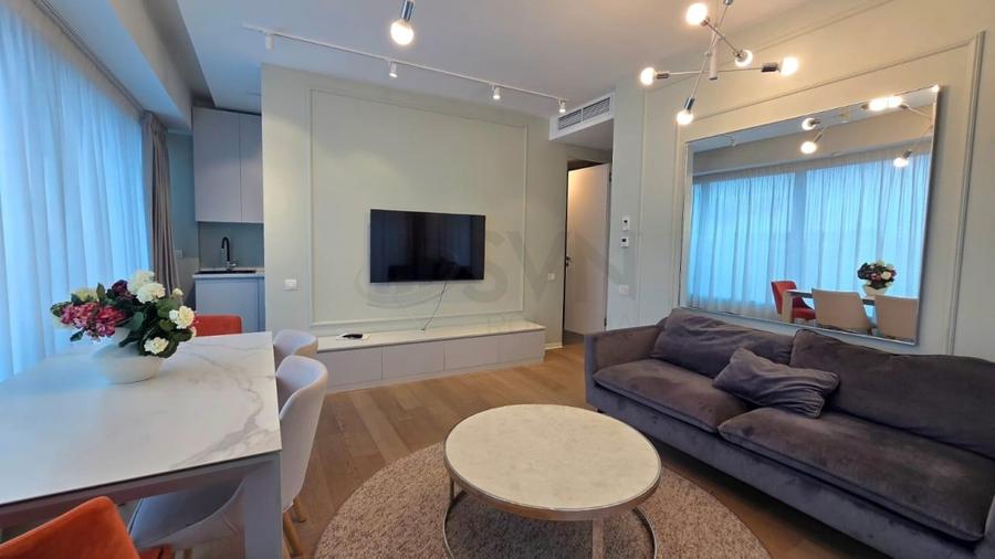 Apartament cu 2 camere semidecomandat, mobilat în Primăverii