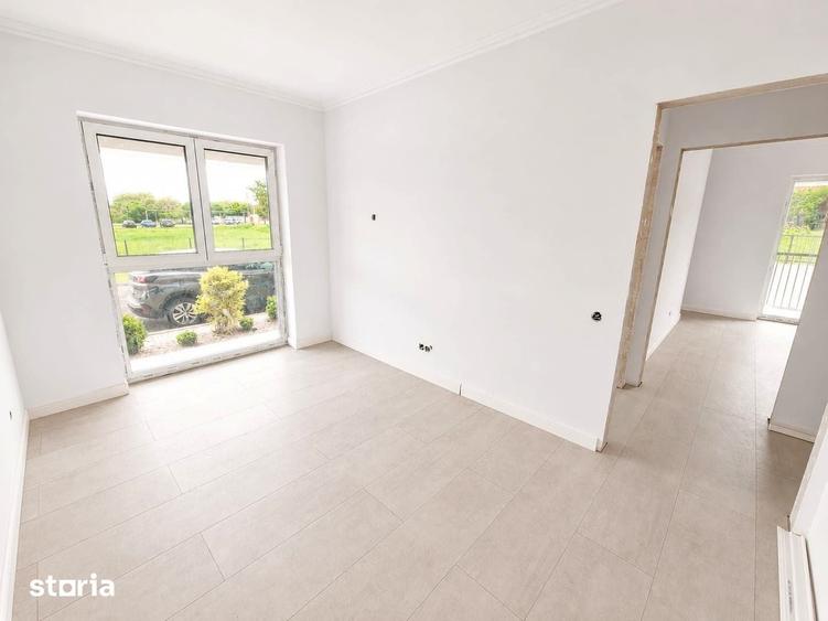 Apartament cu 4 camere în Florești