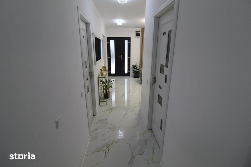 Casă cu 3 camere cu Teren 198 Mp în Central