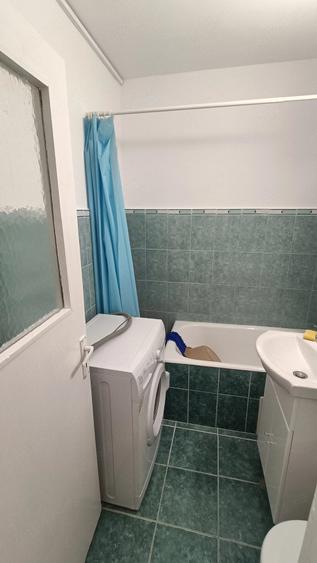 Garsonieră decomandată în Miorița