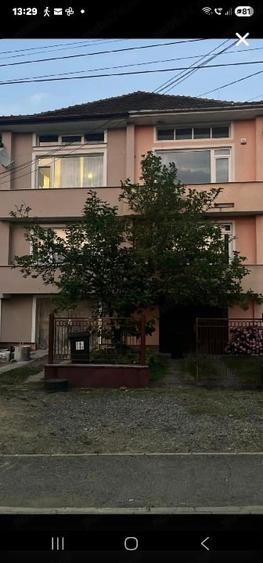 Duplex cu 5 camere cu Teren 700 Mp în Central