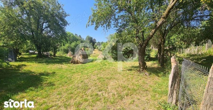 Teren de 6348 mp, în Corbeni