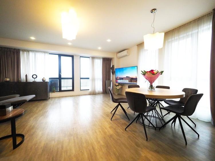 Apartament cu 4 camere decomandat, mobilat în Pipera