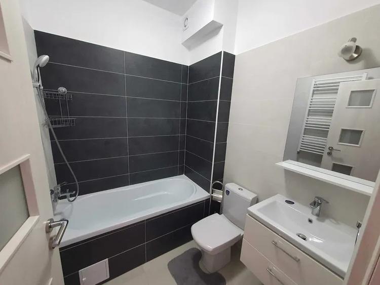 Apartament cu 2 camere decomandat, mobilat în Prelungirea Ghencea