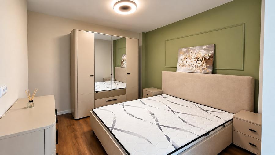Apartament cu 3 camere decomandat, mobilat în Județean