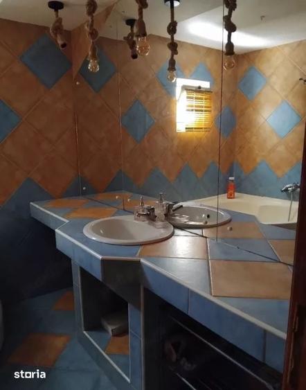 Apartament cu 3 camere în Plopilor