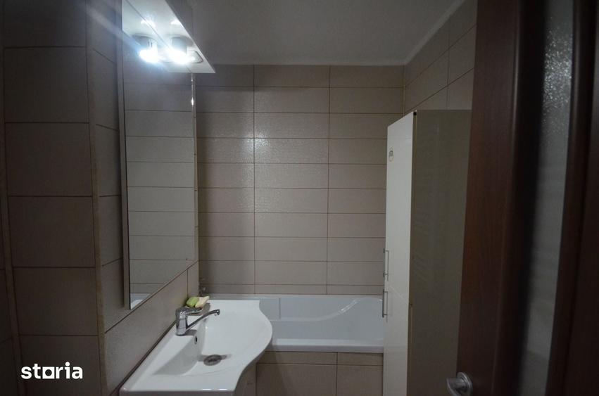 Apartament cu 3 camere decomandat în Pantelimon