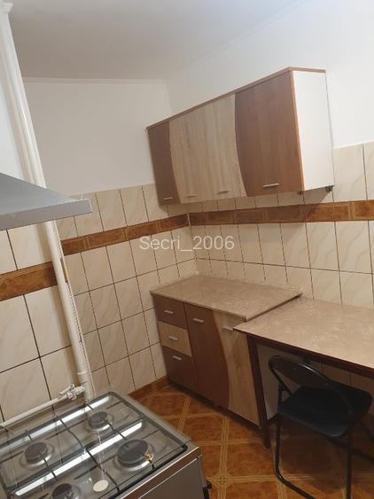 Inchiriez apartament 2 camere