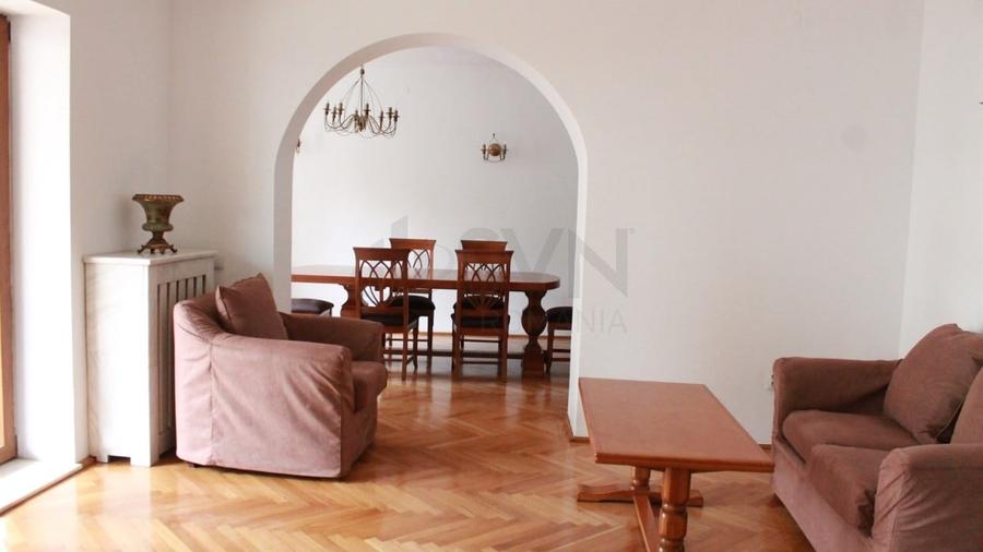 Apartament cu 4 camere decomandat, mobilat în Dorobanți