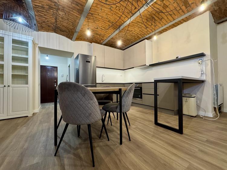 Apartament recent renovat, la cheie, 2 camere, 55 mp, zona UMF - 1