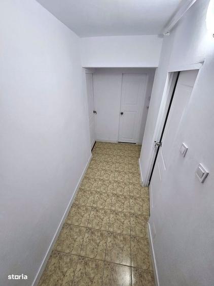 Apartament cu 2 camere decomandat în Micro 17