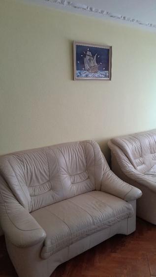 Apartament cu 2 camere semidecomandat în Traian