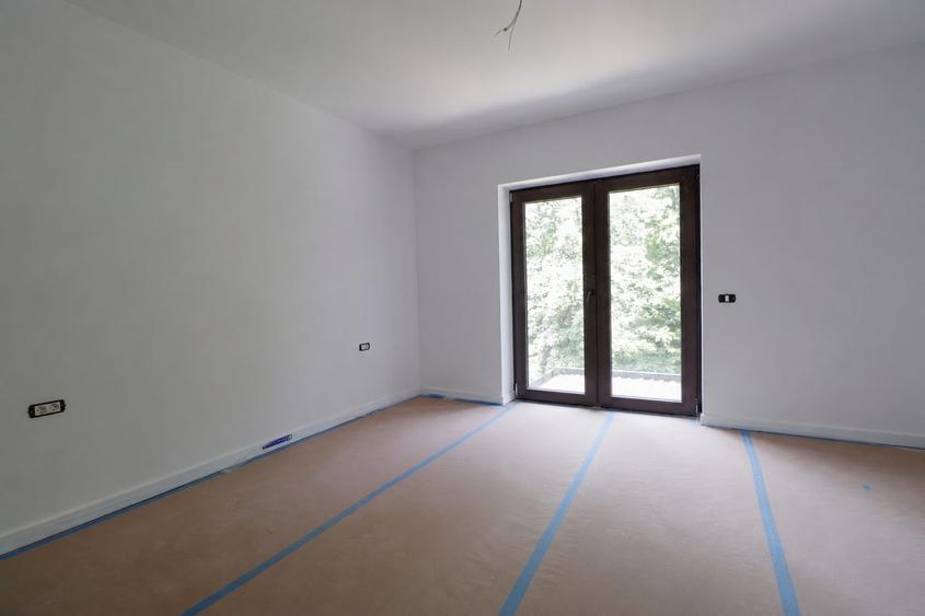 Casă individuală cu 5 camere cu Canalizare în Opler