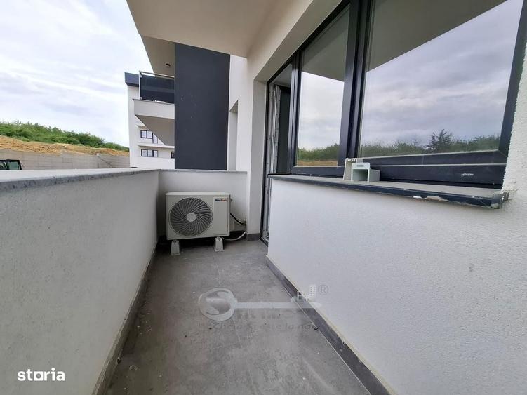 Apartament cu 3 camere decomandat în Galata