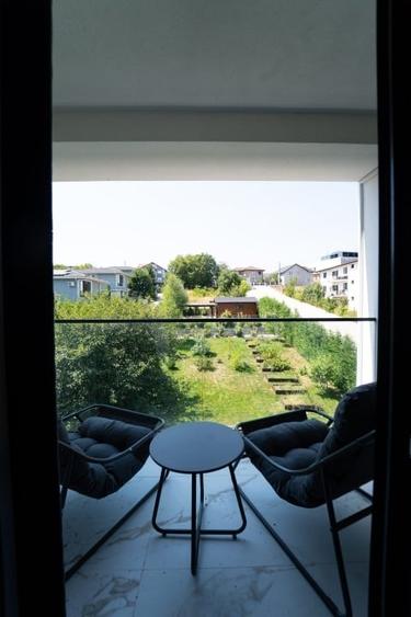 Apartament cu 2 camere decomandat, mobilat în Valea Lupului