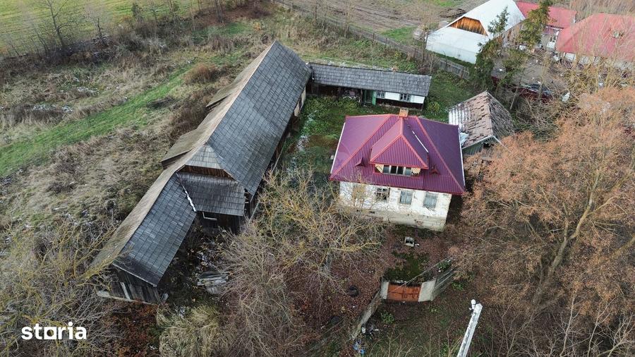 Teren de 10860 mp, în Gălănești