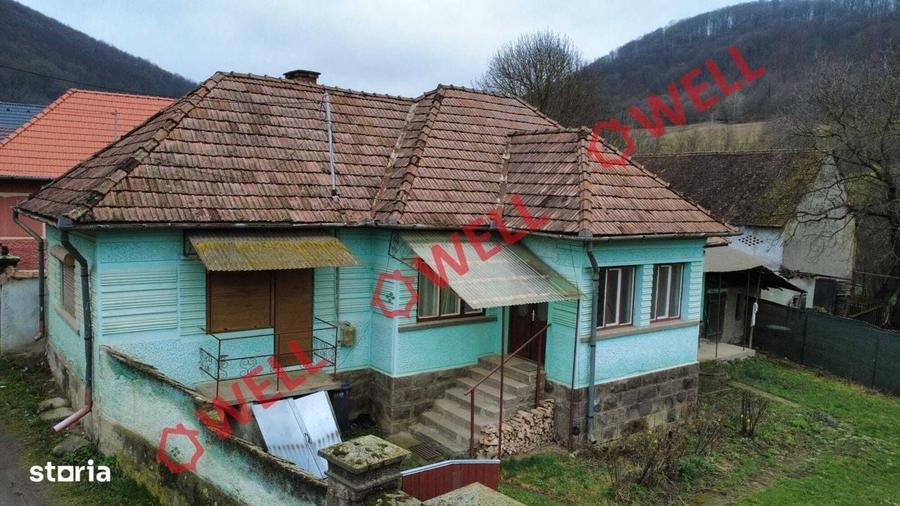 Casă cu 3 camere în Malnaș