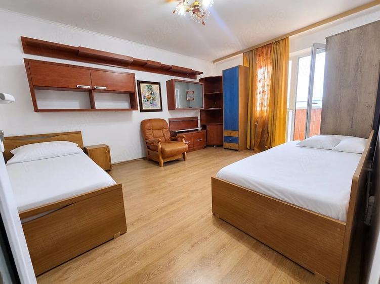 Apartament cu 4 camere decomandat în Nord
