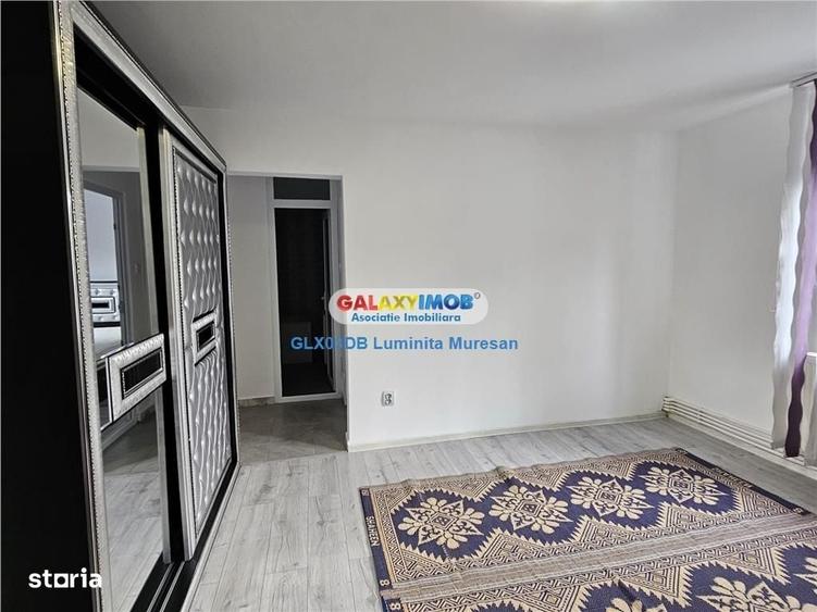 Apartament cu 2 camere semidecomandat, mobilat în Micro 6