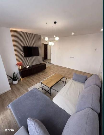 Apartament 2 camere, 44 mp, renovat integral, mobilat si utilat, etaj - 2