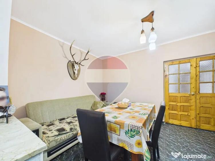 Casă cu 3 camere cu Teren 414 Mp în Central