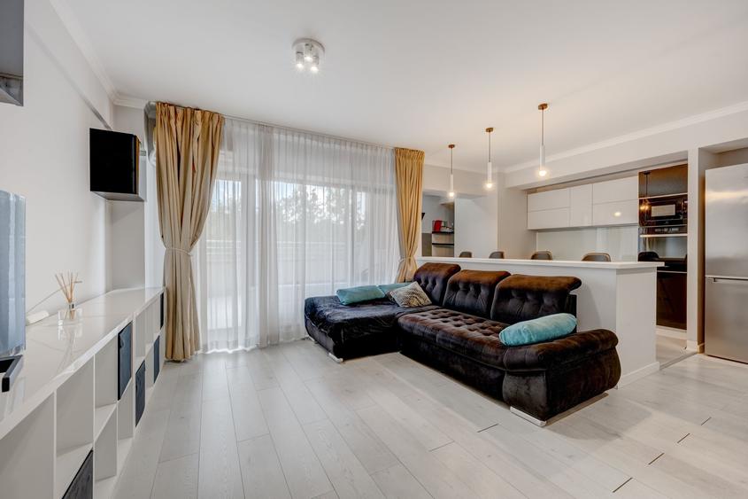 Apartament cu 2 camere decomandat în Câmpia Libertății