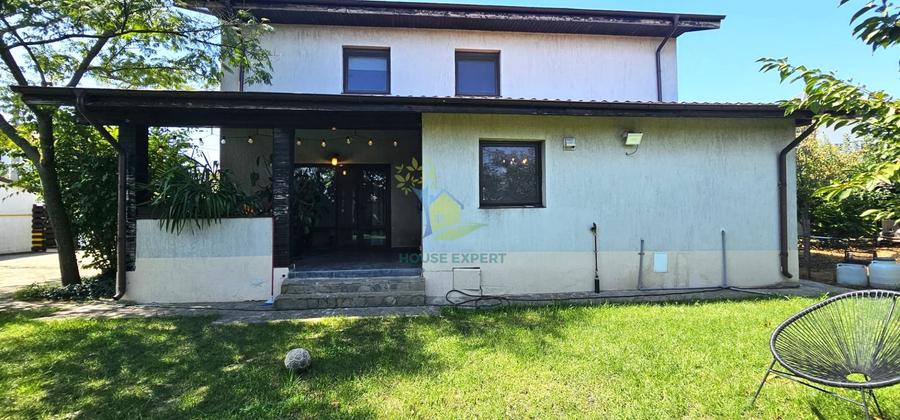 Casă individuală cu 6 camere cu Teren 700 Mp în Corbeanca