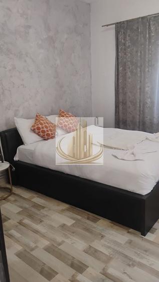 Casă individuală cu 5 camere cu Canalizare în Traian