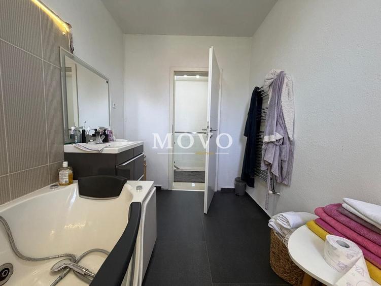 Duplex cu 4 camere cu Canalizare în Aradului
