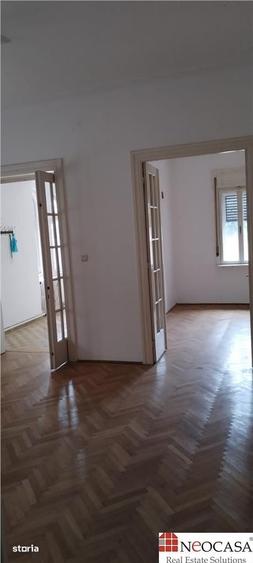 Casă cu 4 camere cu Teren 204 Mp în Floreasca