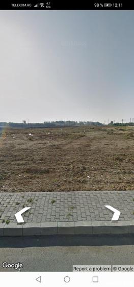 Teren de 2500 mp, în Central