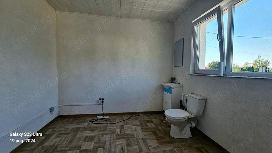 Spațiu comercial, de 270 mp, în Central