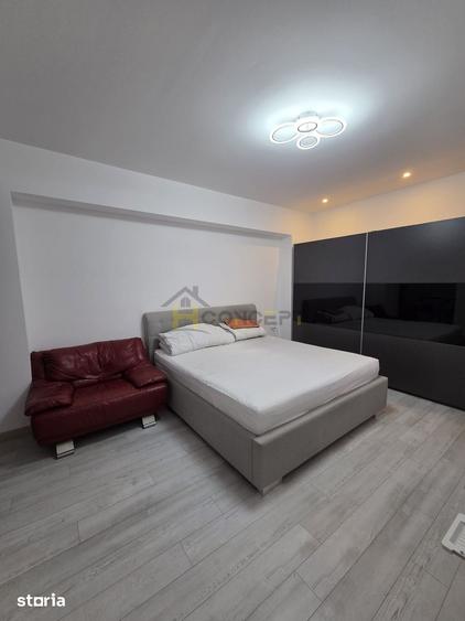 Apartament cu 3 camere în Splaiul Unirii