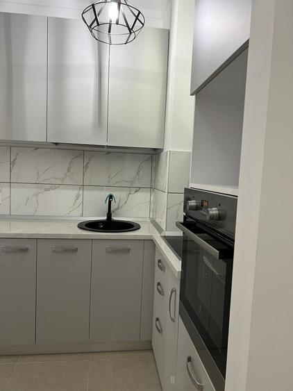 Apartament cu 2 camere semidecomandat, mobilat în Bucureștii Noi