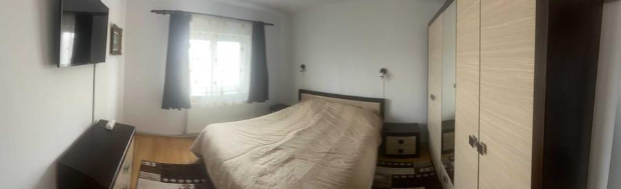 Apartament cu 3 camere decomandat în Exterior Vest