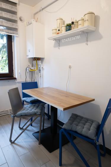 Apartament cu 2 camere decomandat, mobilat în Central