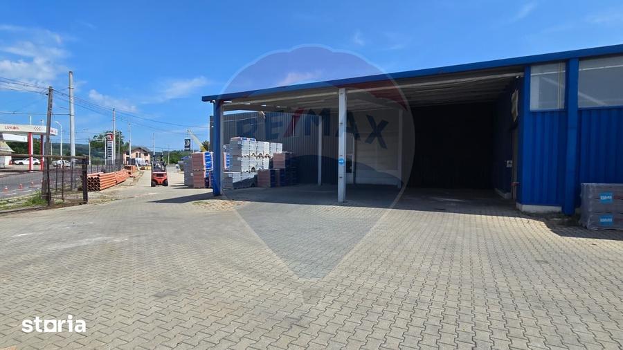 Spațiu comercial, de 729 mp, în Central