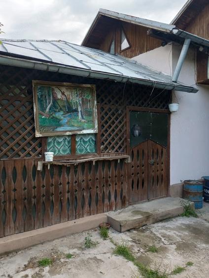 Casă cu 3 camere cu Teren 950 Mp în Hăbud