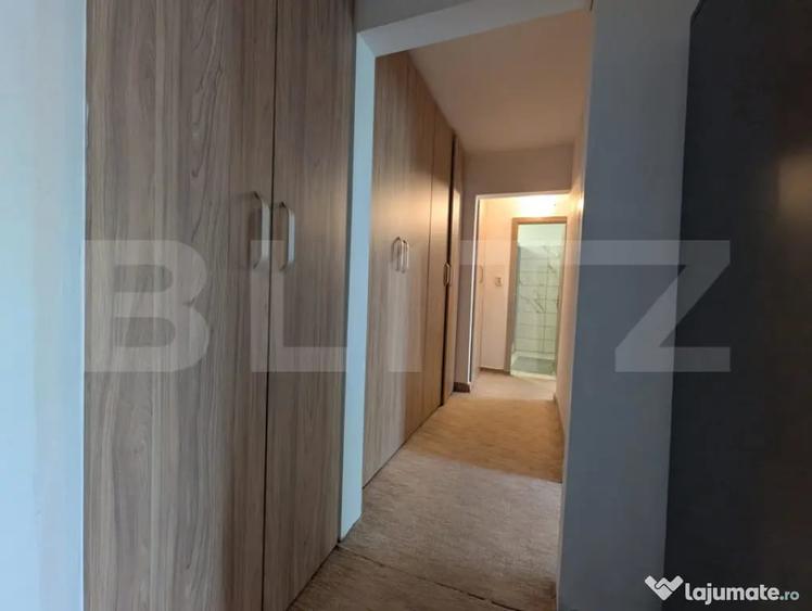 Apartament cu 3 camere decomandat în Decebal