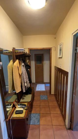 Apartament cu 4 camere, mobilat în Central