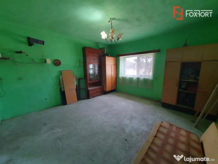Casă cu 4 camere cu Teren 2208 Mp în Folea