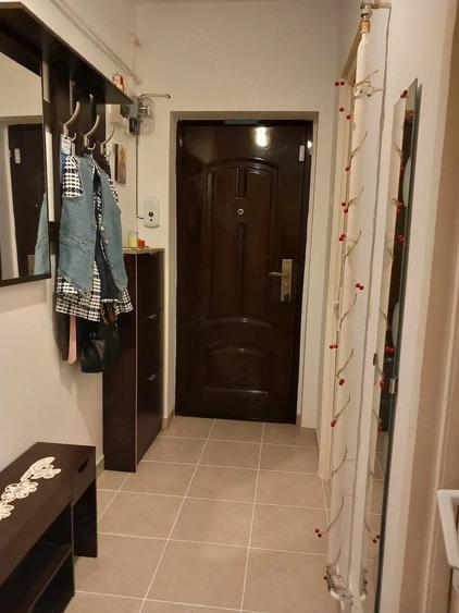 Apartament cu 2 camere decomandat în Sud