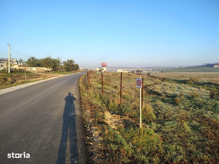 Teren de 450 mp, în Valea Adâncă