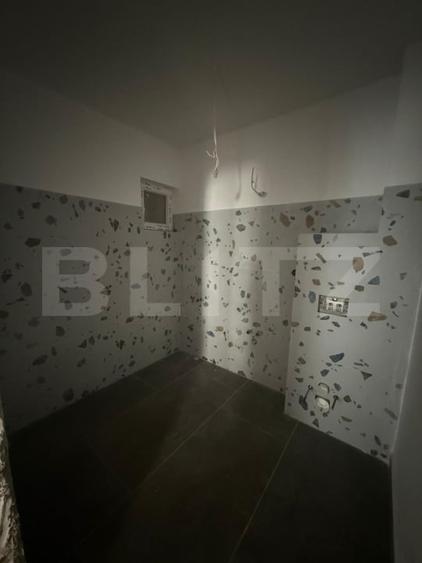 Apartament cu 3 camere decomandat în Semicentral