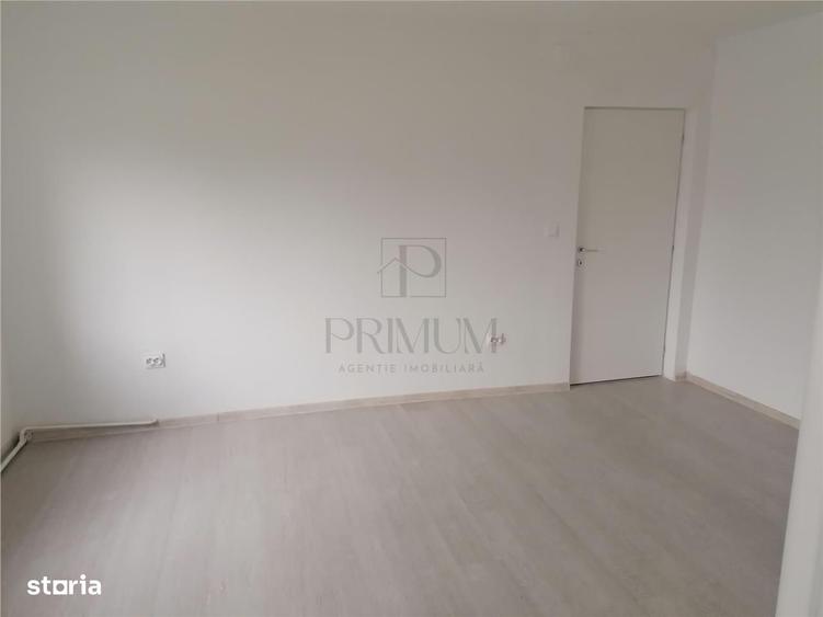 Apartament cu 2 camere semidecomandat în Cetății
